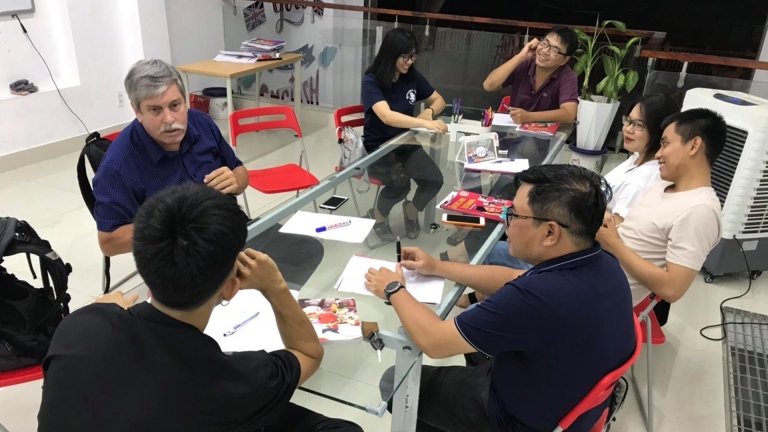 Trung tâm Fast English