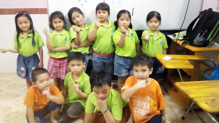 Trung tâm Ngoại ngữ Anh Mỹ