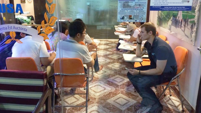 Trung Tâm Tony of U.S.A Language School