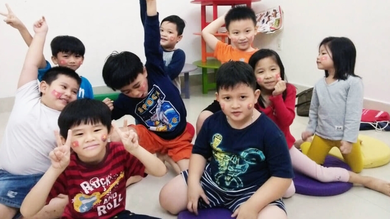 Trung Tâm Ngoại Ngữ Quốc Tế Rainbow
