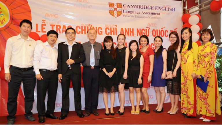 Trung Tâm Ngoại Ngữ Anh Việt Mỹ (AVEC)