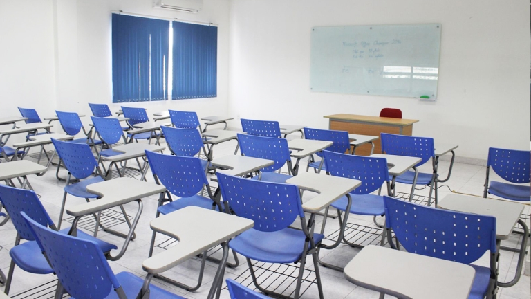 Trung Tâm Anh Văn Âu Việt Mỹ