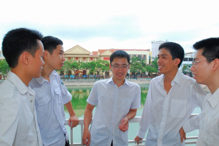 trung tam anh ngu ha truong