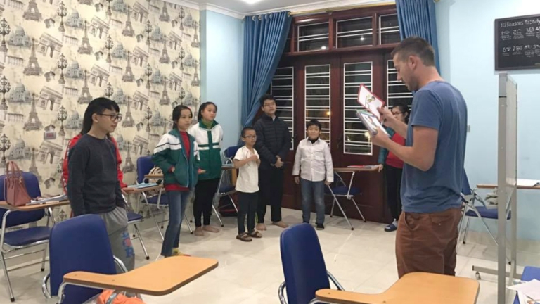 Trung Tâm Anh Ngữ New World