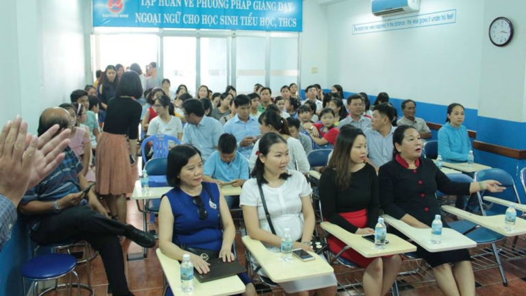 Trung Tâm Ngoại Ngữ Gió Đông