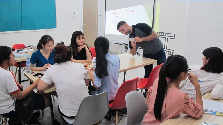 Trung tâm tiếng Anh Maxtalk