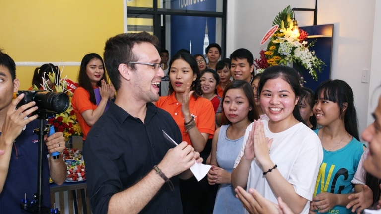 Trung tâm tiếng Anh Maxtalk