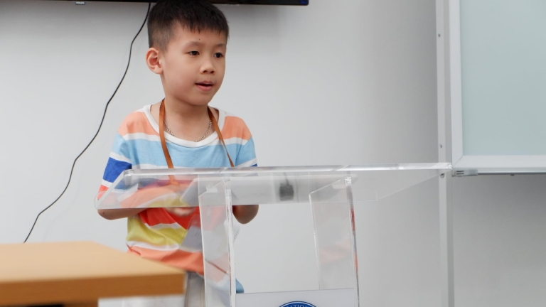 Trung tâm TTS English Center