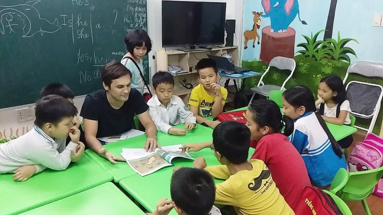 Trung tâm Ngoại ngữ Happy Stars