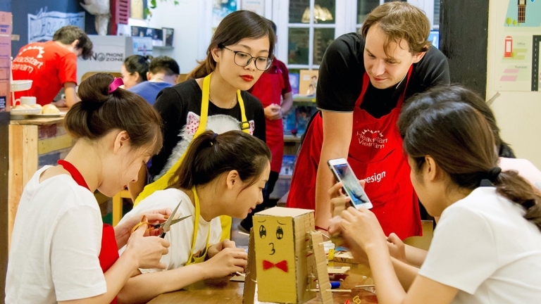 Trung tâm Anh ngữ Headstart Vietnam