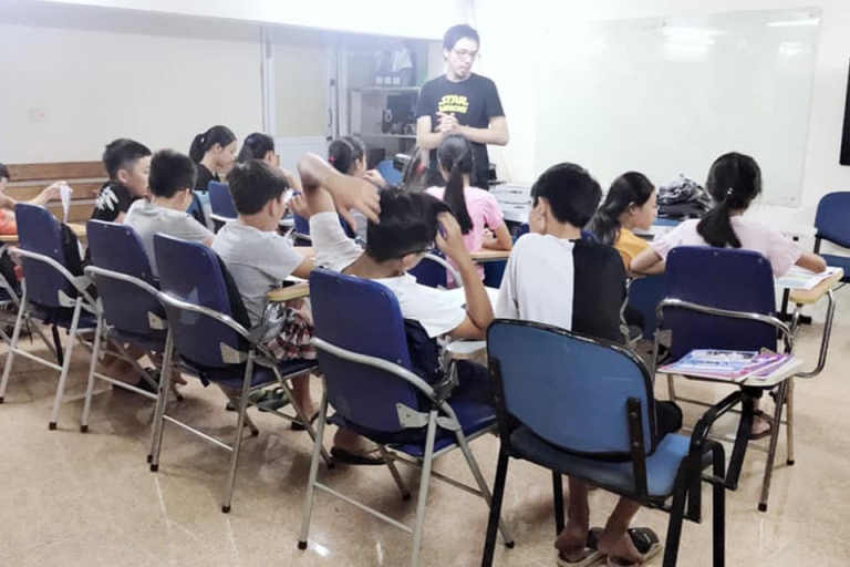 Môi trường tiếng Anh chất lượng cao