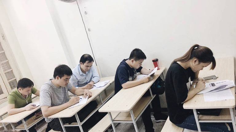 Trung tâm Ngoại ngữ Phương Đông