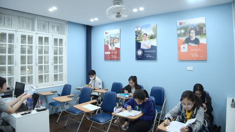 Học Viện Anh Ngữ IEE