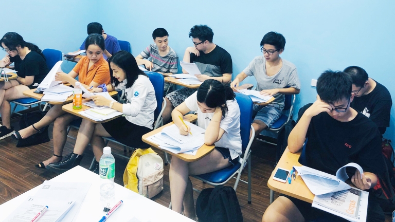 Học Viện Anh Ngữ IEE