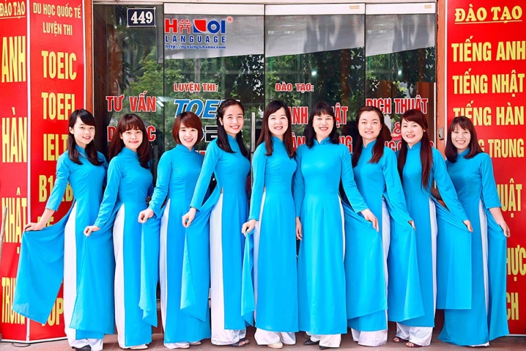 Đội ngũ tư vấn viên chất lượng tại Trung tâm Ngoại ngữ Hà Nội