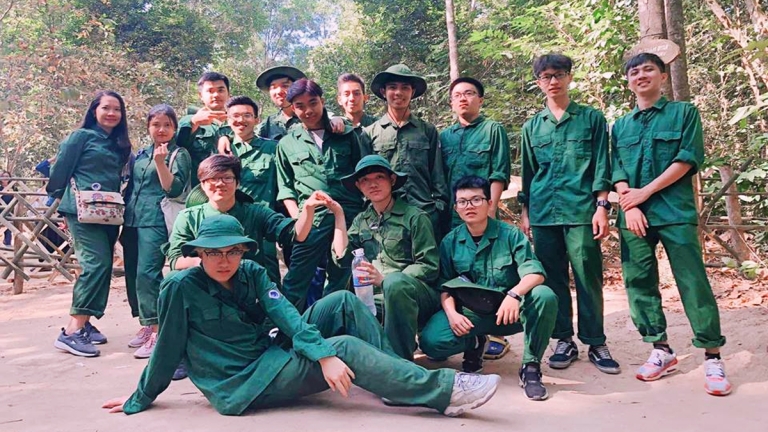 Trường Cao Đẳng Hoa Sen