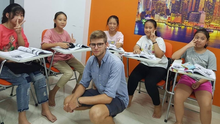 Trung Tâm Tiếng Anh EFA