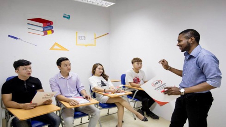 Trung tâm đào tạo tiếng Anh KOS English Center