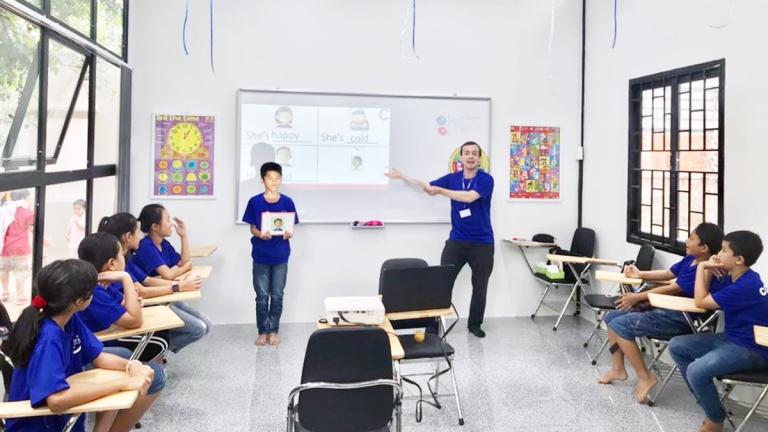 Trung Tâm Compass Education