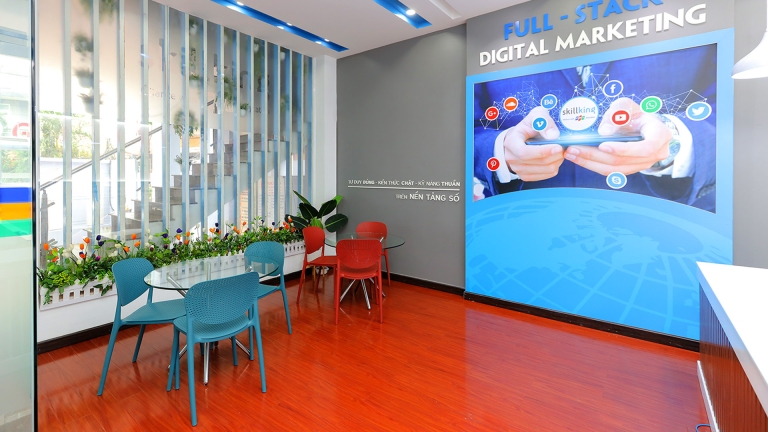 Hệ thống Đào tạo Full-stack Digital Marketing Quốc tế FPT Skillking