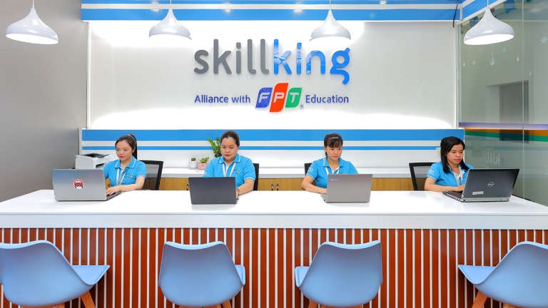 Hệ thống Đào tạo Full-stack Digital Marketing Quốc tế FPT Skillking