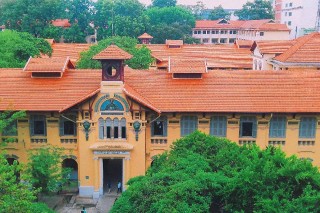 Không gian cổ kính của Đại học Sài Gòn
