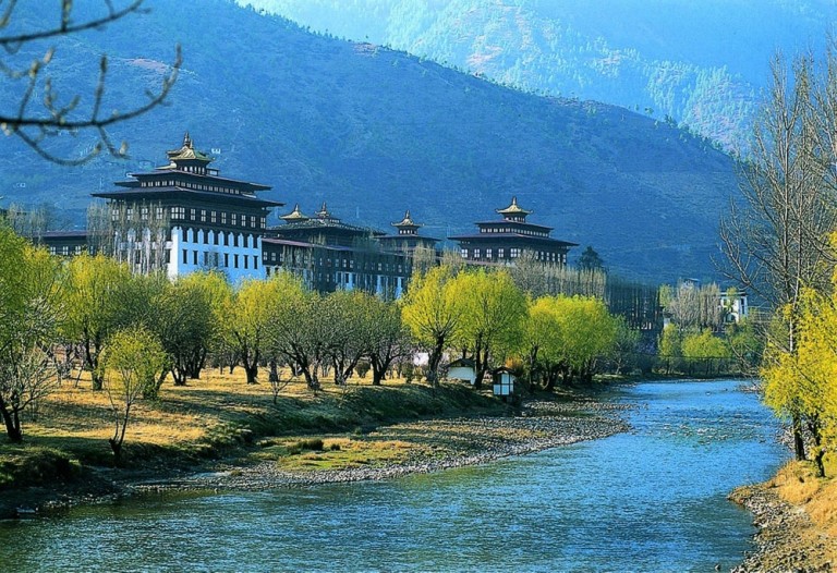Bhutan thu hút du khách với non nước hữu tình và ôm trong mình quá nhiều thứ lạ lẫm, đọc đáo