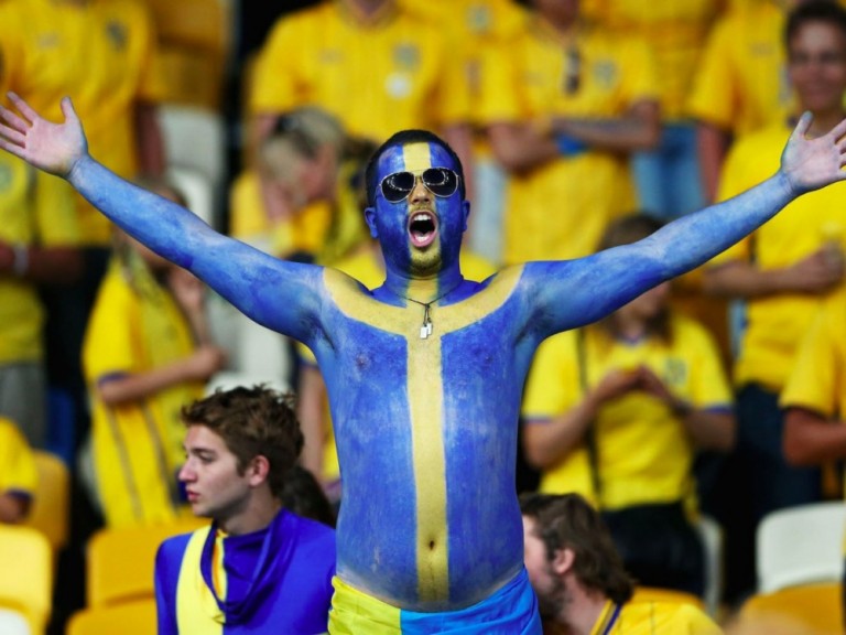 Tinh thần yêu bóng đá nồng nàn của người dân Thụy Điển