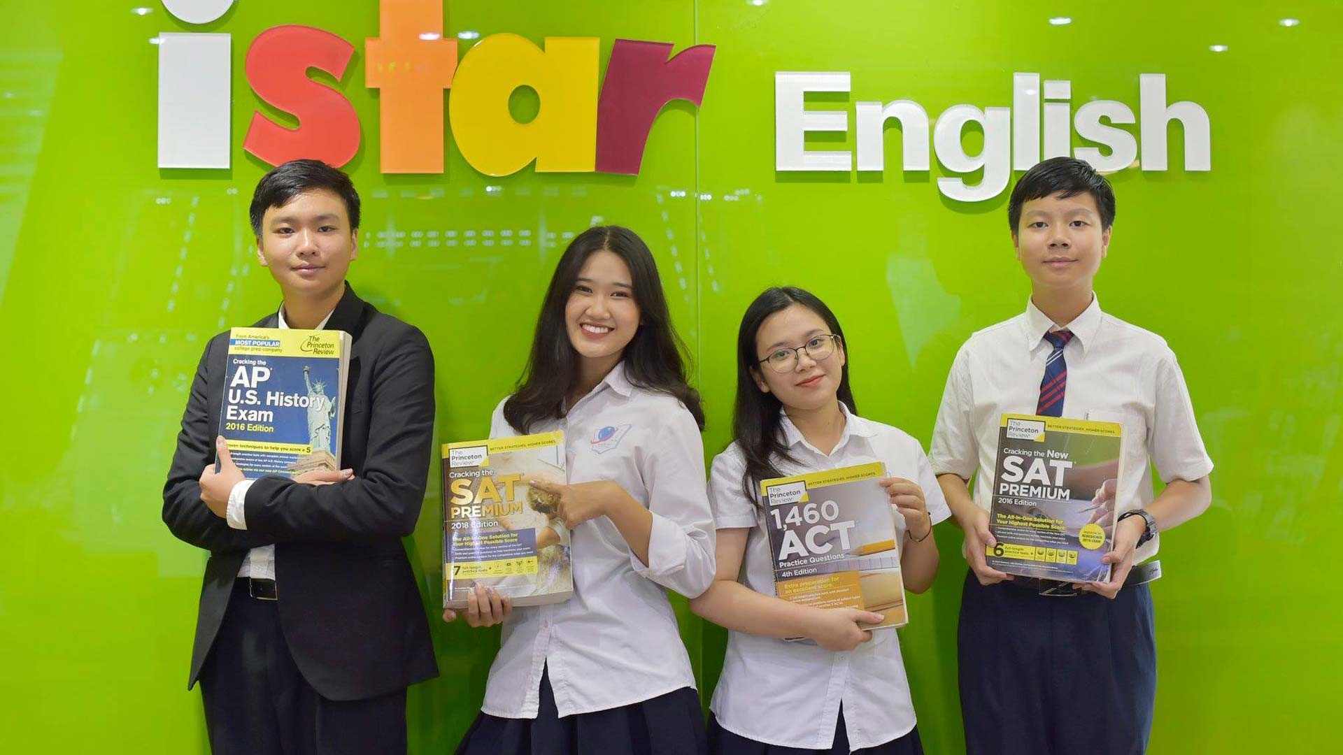 Bất ngờ học phí với giáo viên nước ngoài tại iStar English