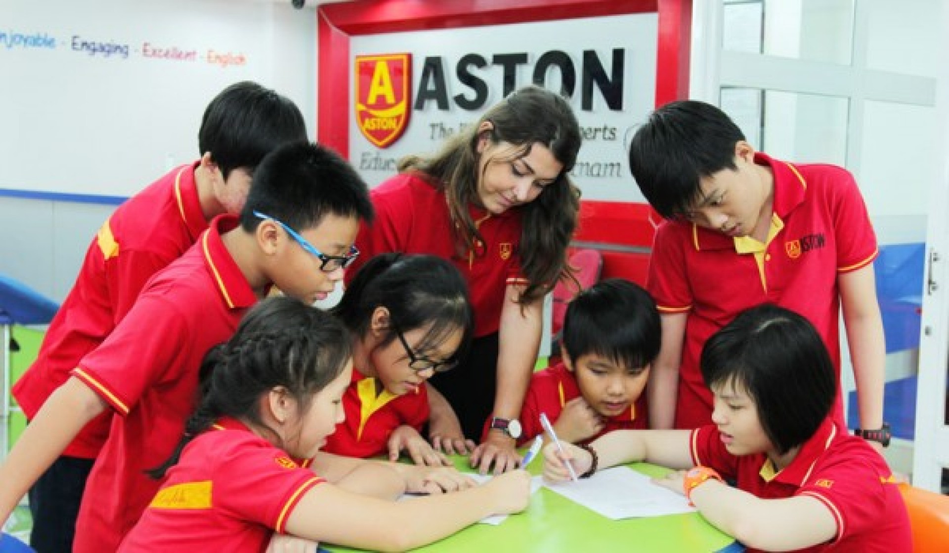 Cơ sở vật chất trung tâm Anh ngữ Quốc tế Sài Gòn - ASTON có gì mới lạ?