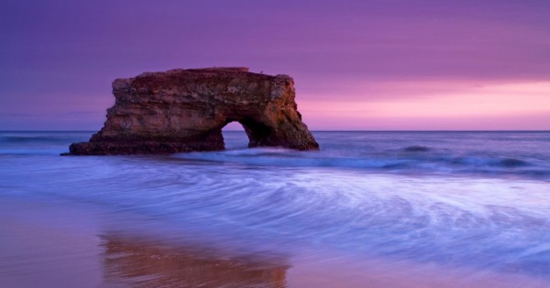 Mãn nhãn với top 10 bãi biển màu hồng đẹp nhất thế giới