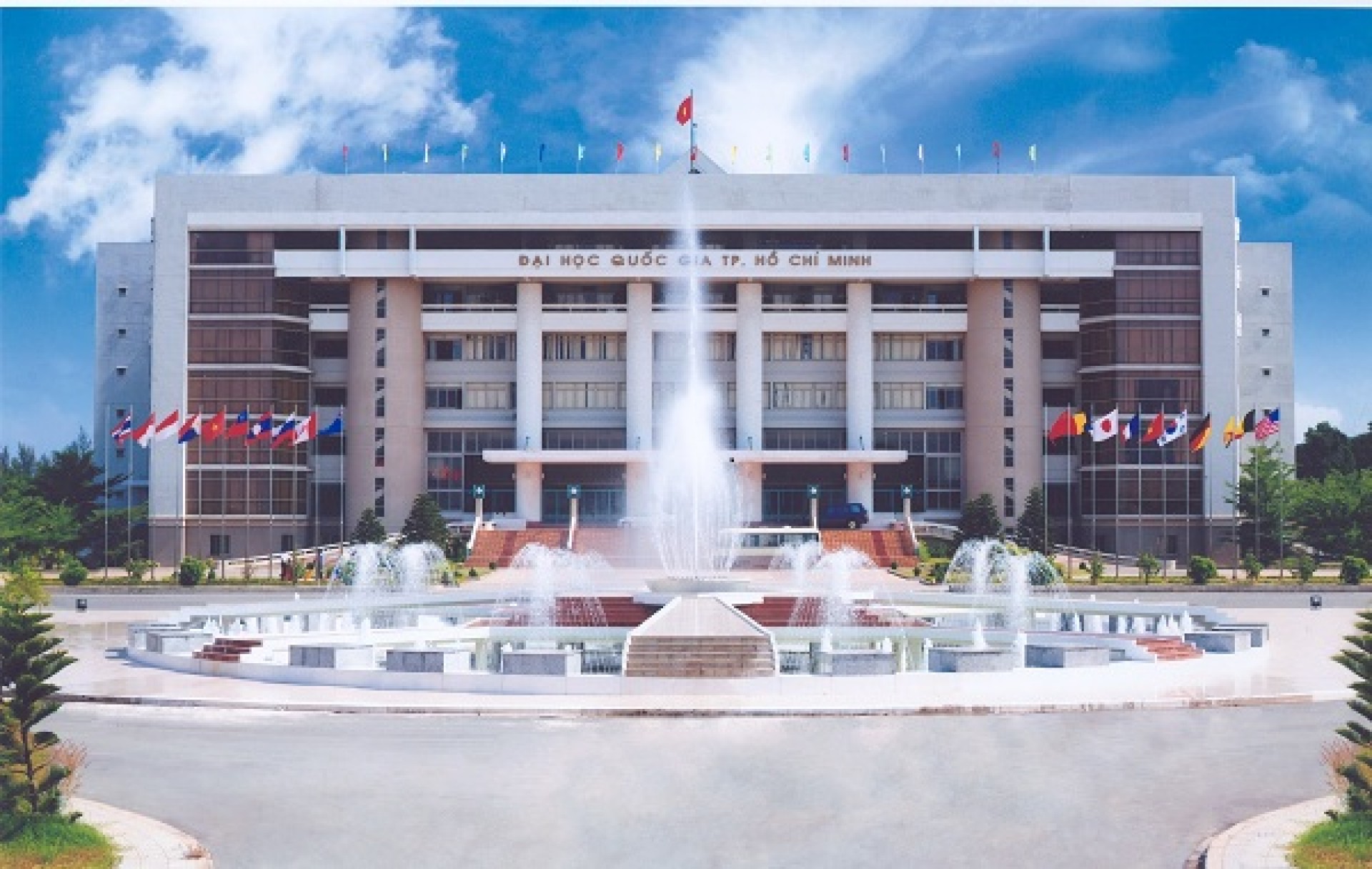 Top 100 trường đại học đáng học nhất Việt Nam