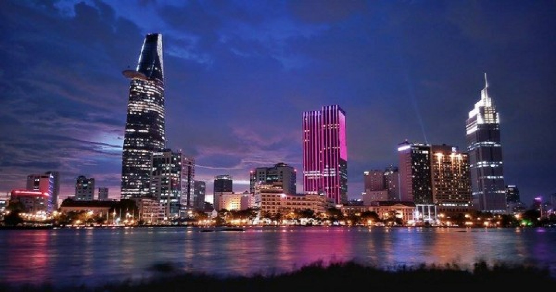 Top 9 địa điểm tuyệt vời cho "cú đêm" Sài Gòn