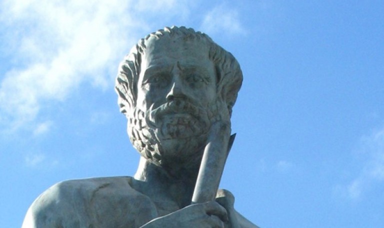 Aristotle (Nguồn: Trithuc)