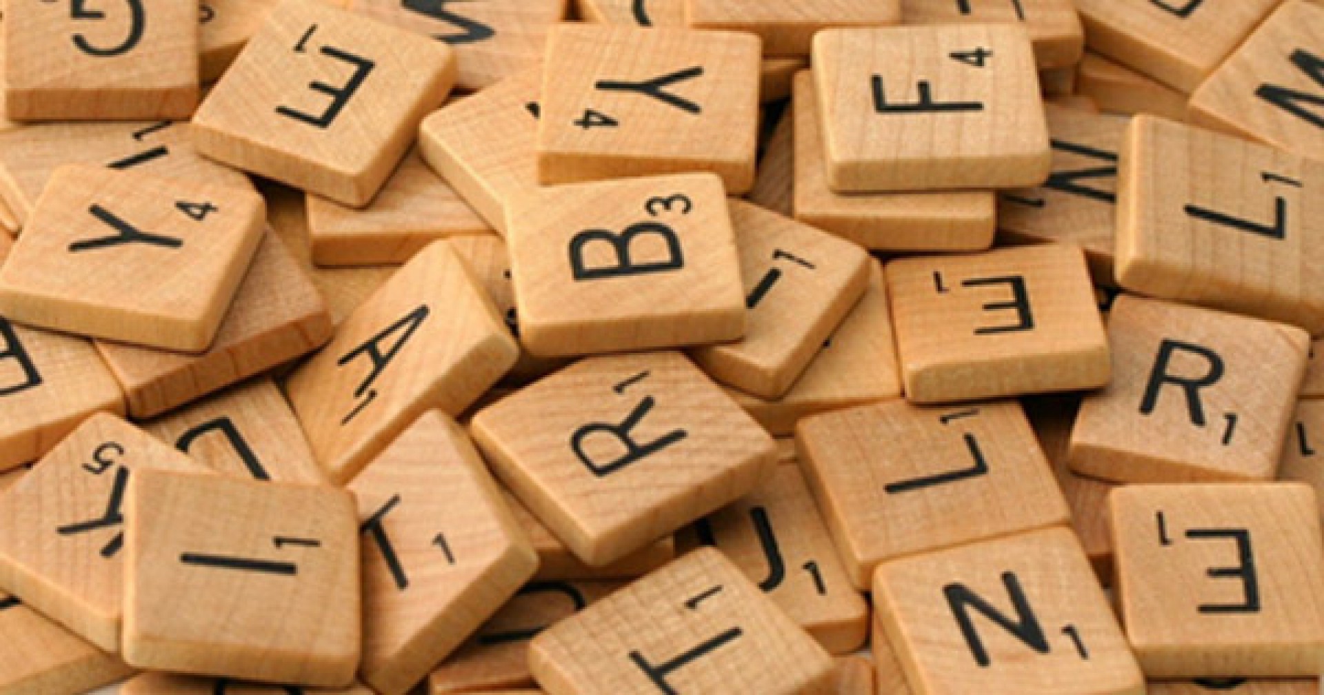 Game tiếng Anh cho người lớn: Có gì hot trong trò chơi từ vựng Scrabble kinh điển?