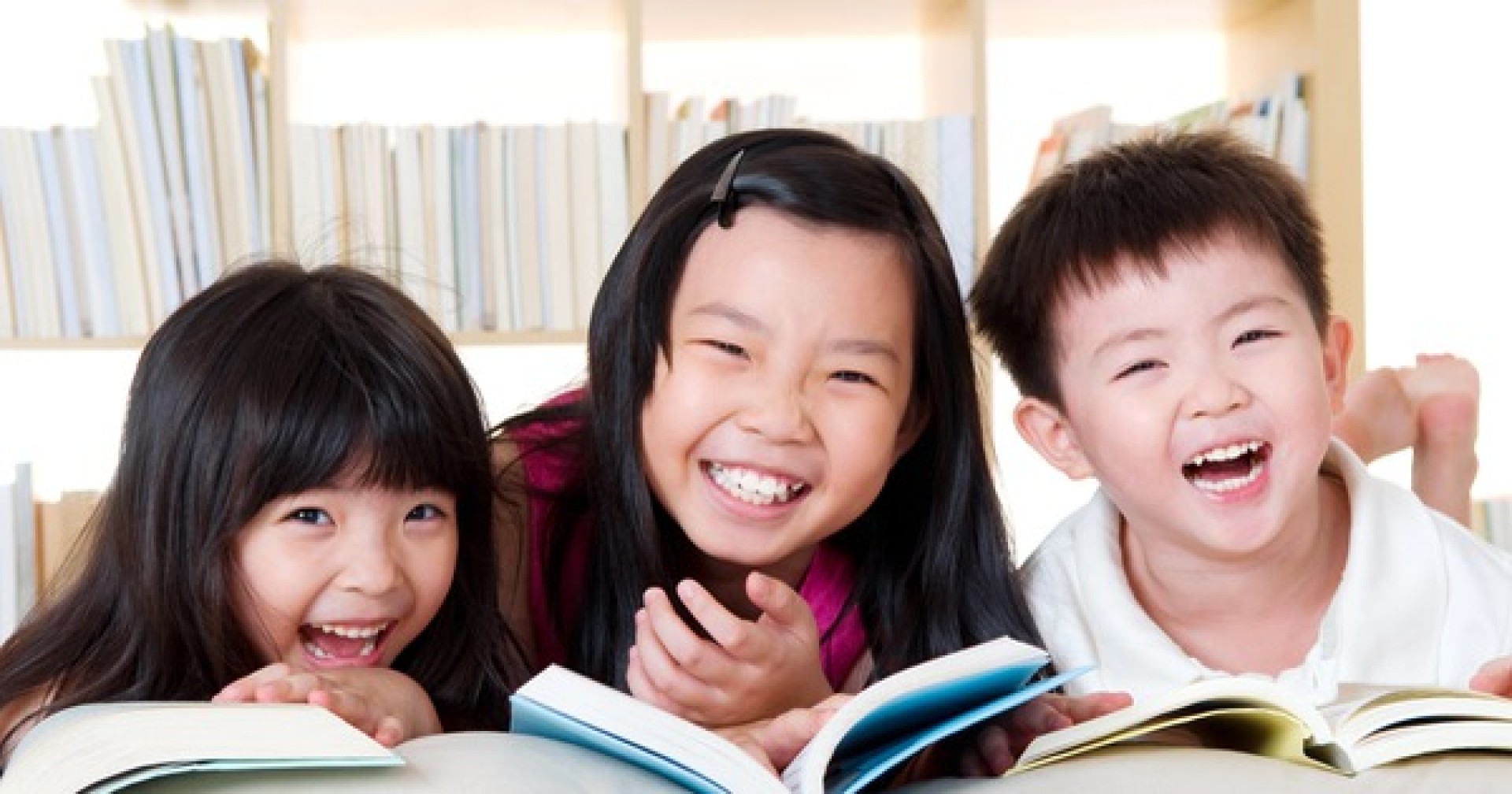 Cách dạy trẻ em học tiếng Anh: 3 chiến lược cho kết quả ấn tượng