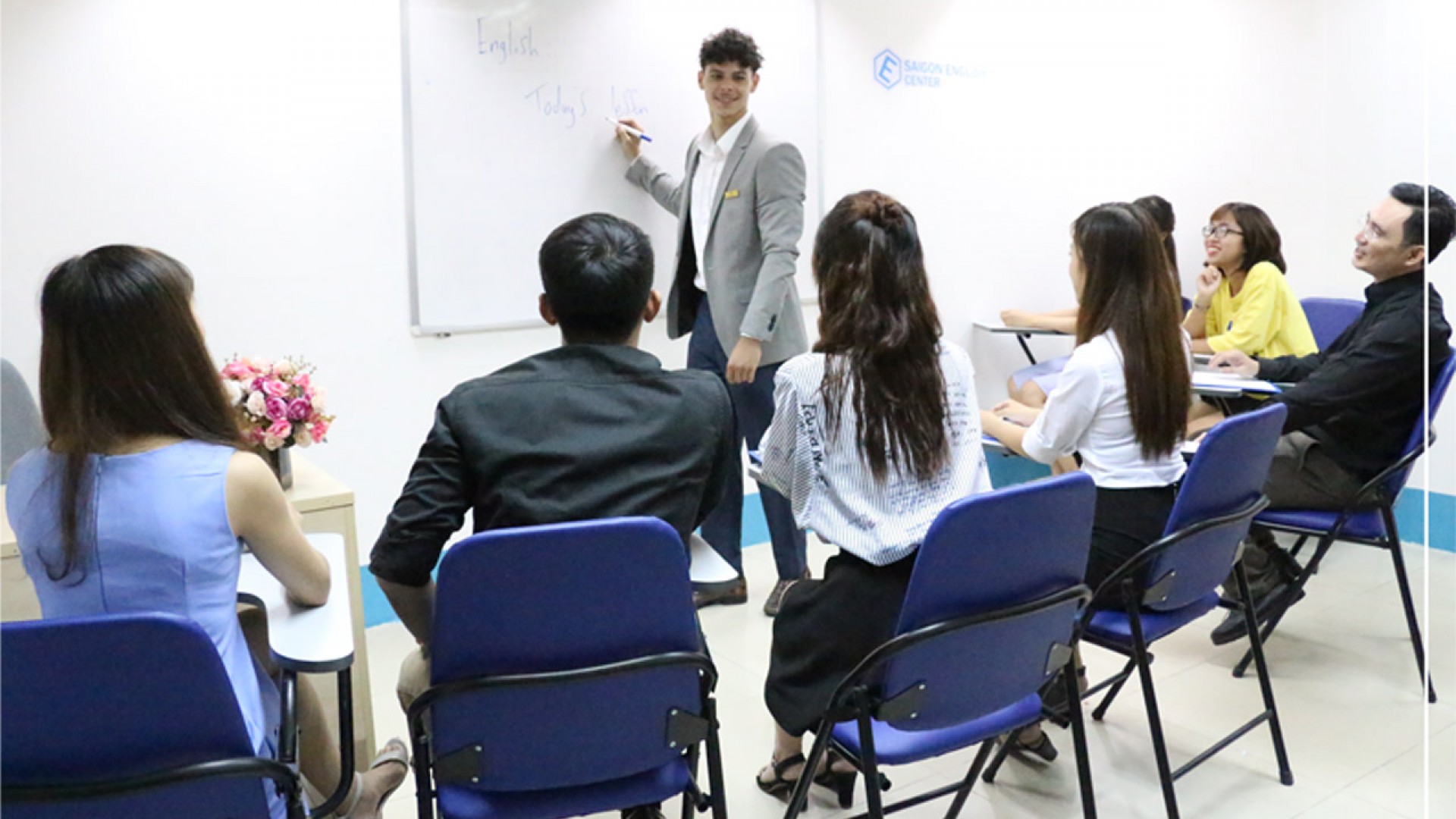 Bạn đã biết gì về trung tâm Saigon English Center và học phí ở đây?