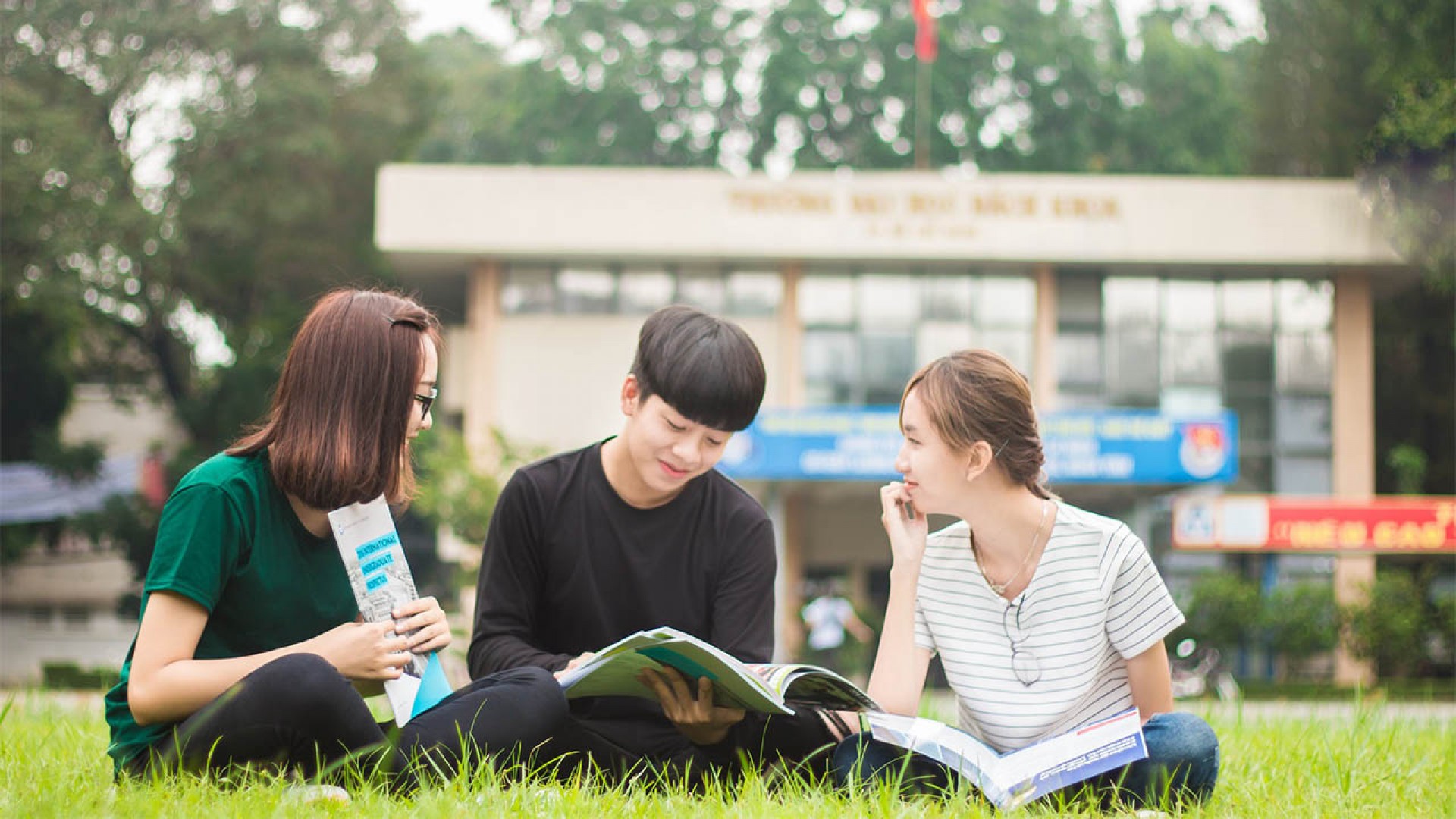 Chương trình nào của Đại học Bách Khoa Thành phố Hồ Chí Minh sẽ hấp dẫn bạn?