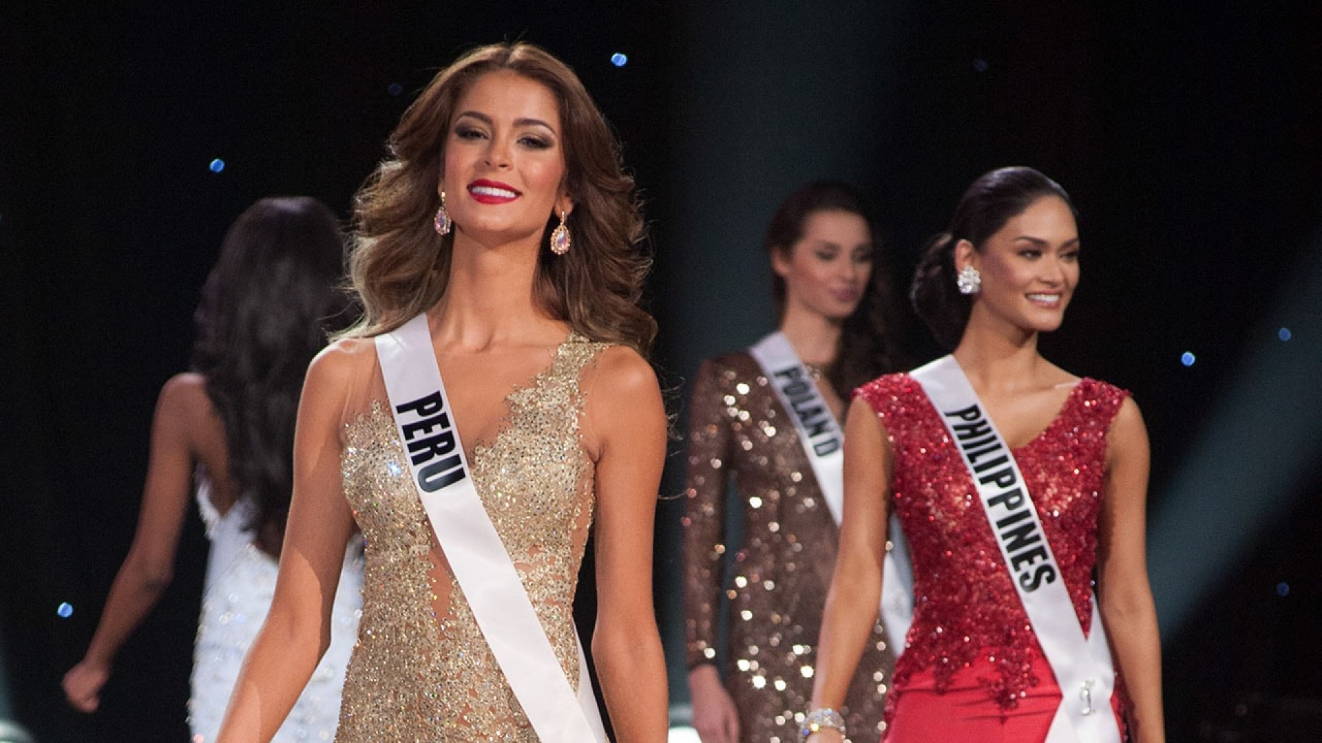 Thỏa sức xem Miss Universe không phụ đề với thành ngữ tiếng Anh về sắc đẹp