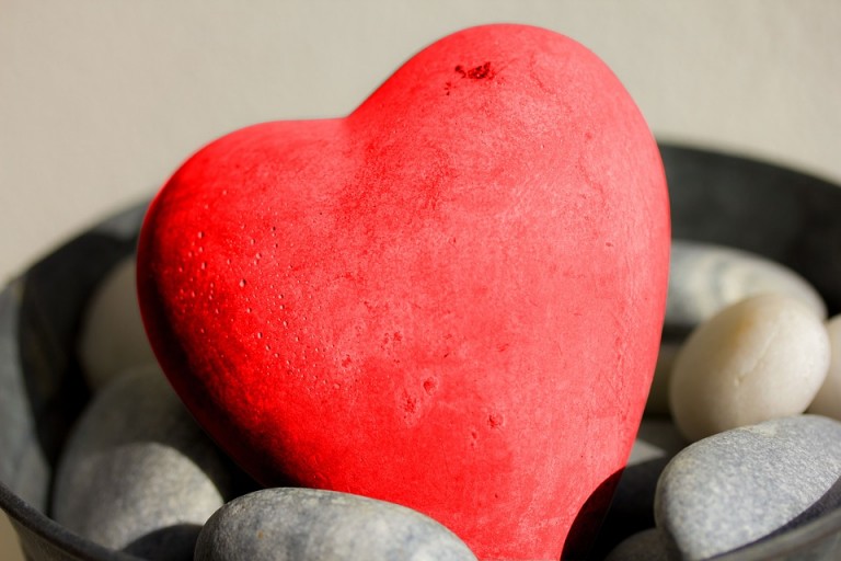 Một trái tim đá chắc sẽ chẳng bao giờ thay lòng đổi dạ nhỉ? (Nguồn: Pixabay)