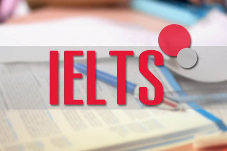 Сдать секрет. Сдача IELTS TESTDAF. Iles экзамен. Айлс экзамен по английскому лого. IELTS Journal 7+.