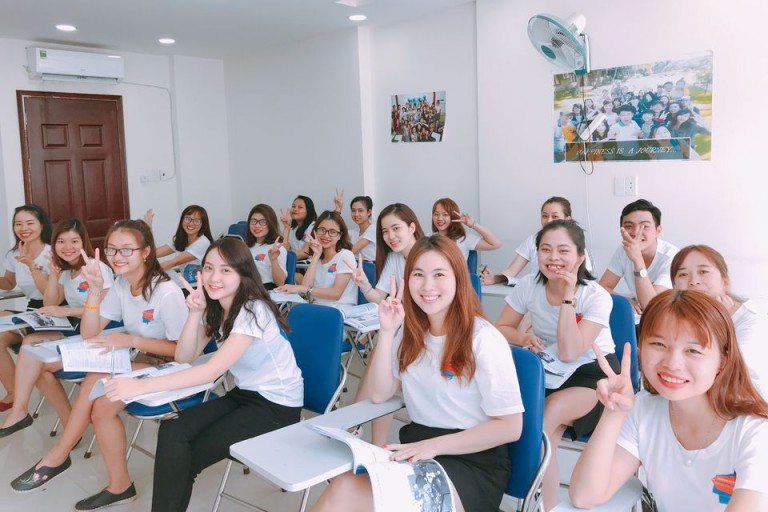 Không gian lớp học tại Saigon IELTS Mentor