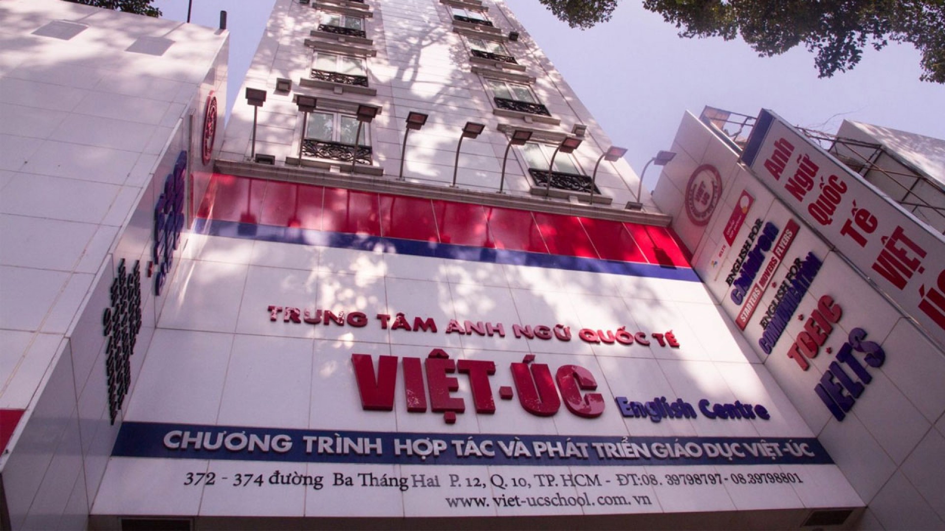 Khám phá học phí trung tâm Anh ngữ Việt Úc 