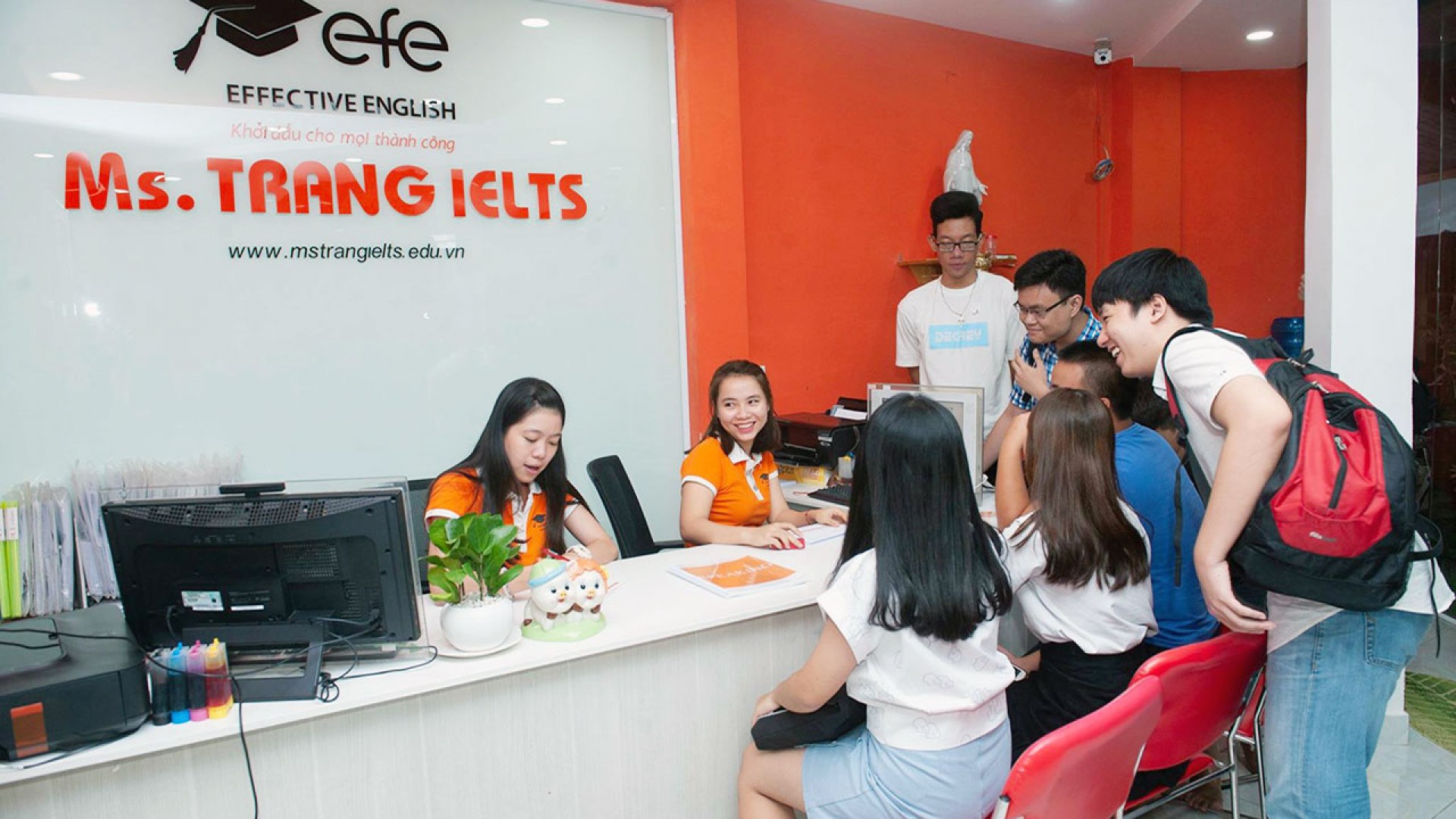 Nói không với lộ trình học IELTS đại trà: Bí quyết từ Trung tâm EFE Ms Trang IELTS