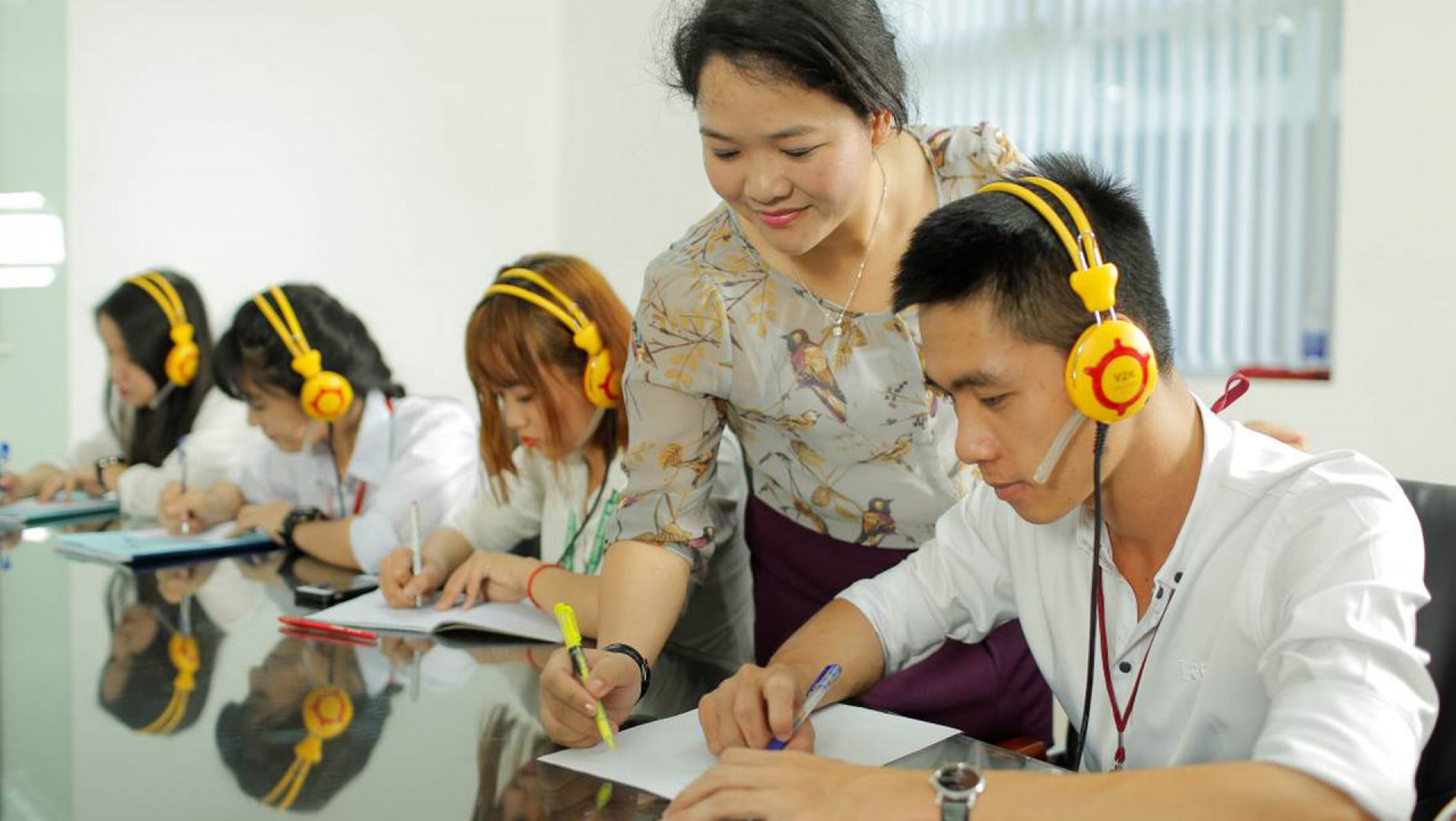 Bạn đã biết hết các trường đại học đào tạo ngành Ngôn ngữ Anh tại thành phố Hồ Chí Minh?