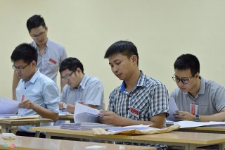 Giáo viên chấm thi THPT Quốc gia (Nguồn: zing.vn)