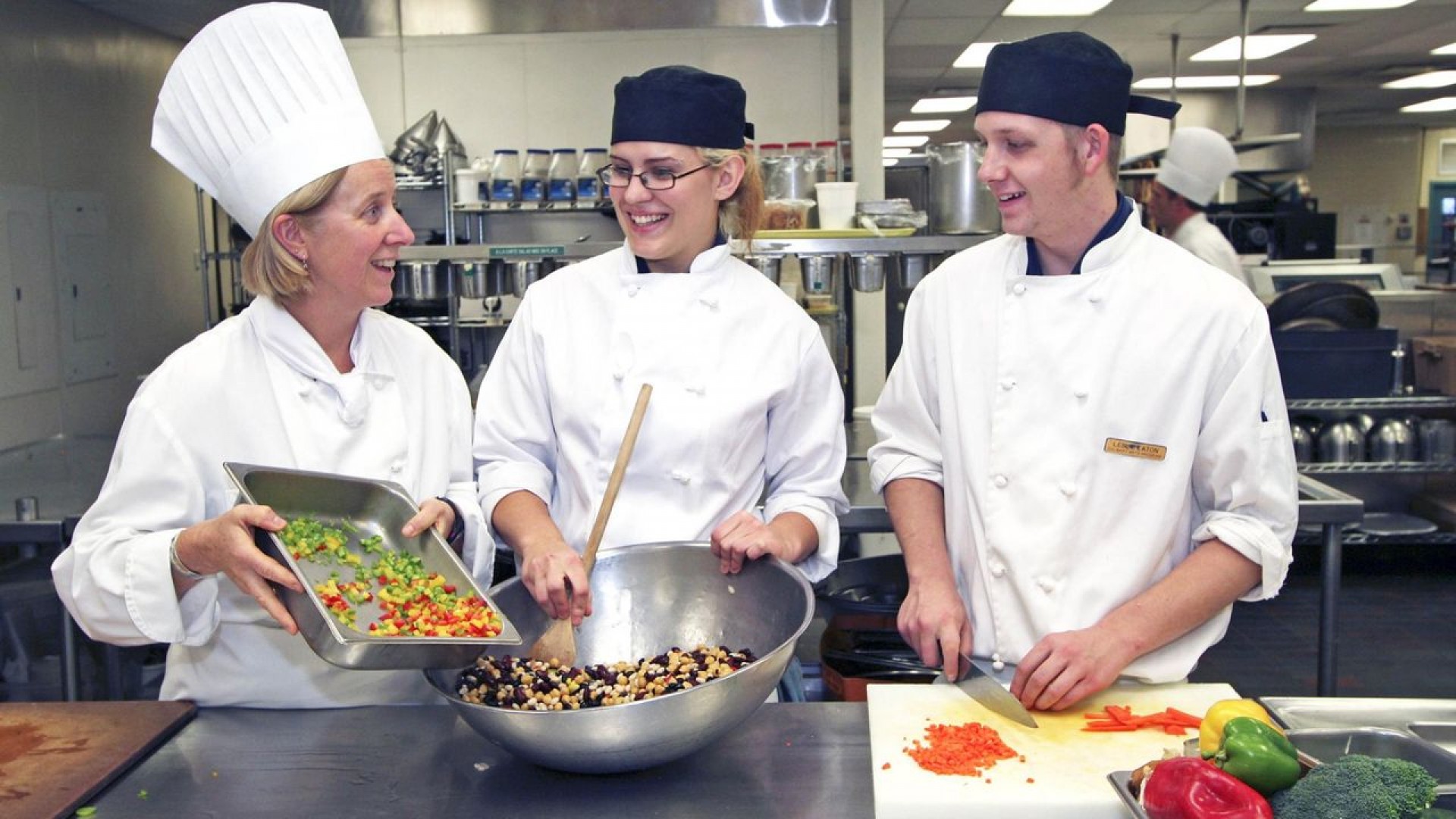 Bạn đã tìm hiểu về du học nghề đầu bếp tại Canada chưa?