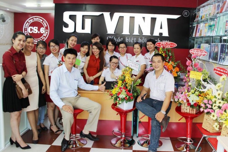 Đội ngũ giáo viên và tư vấn viên tại Saigon Vina