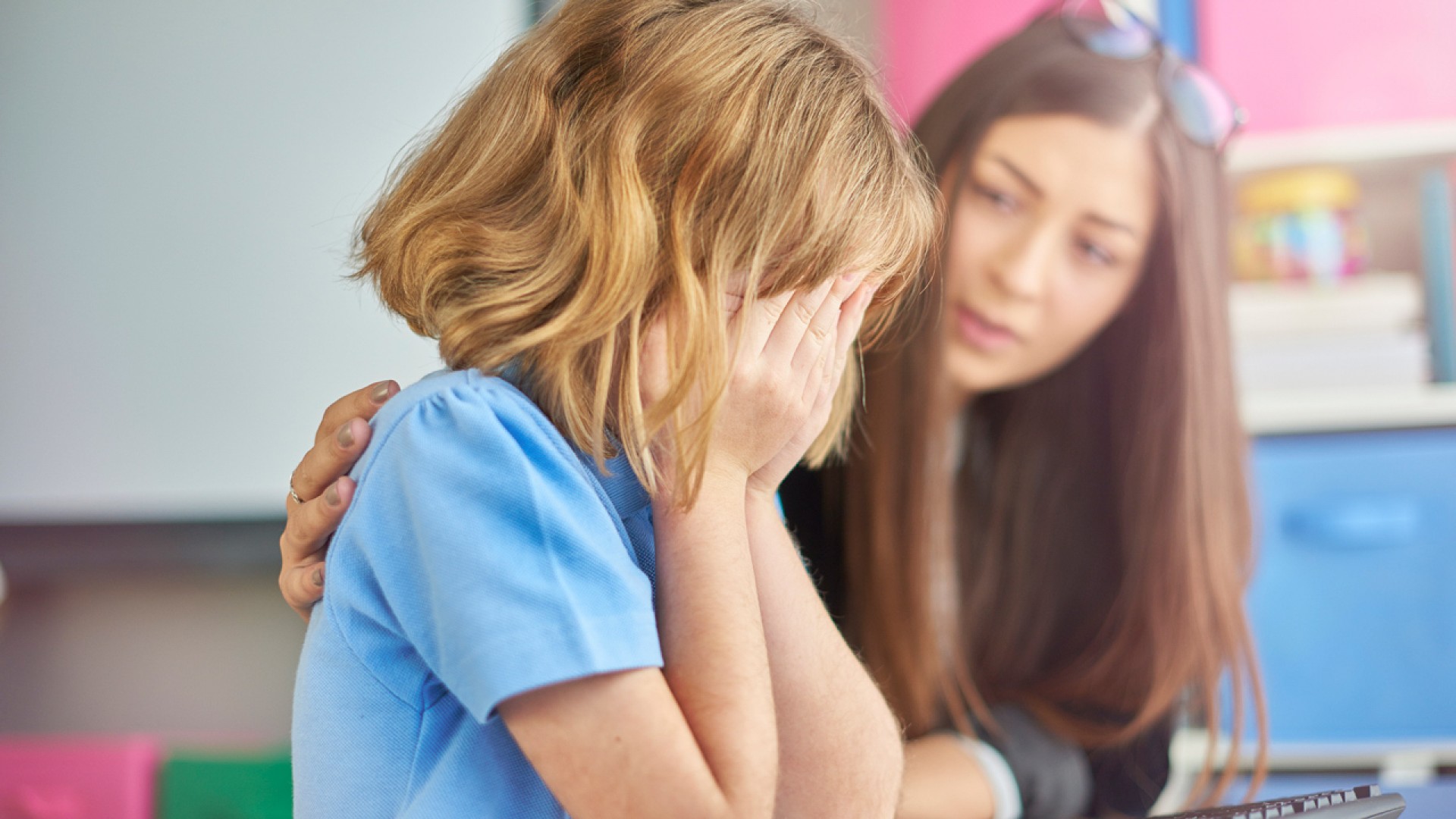 Bật mí cách cho trẻ đi học không khóc giúp cha mẹ xua tan lo lắng