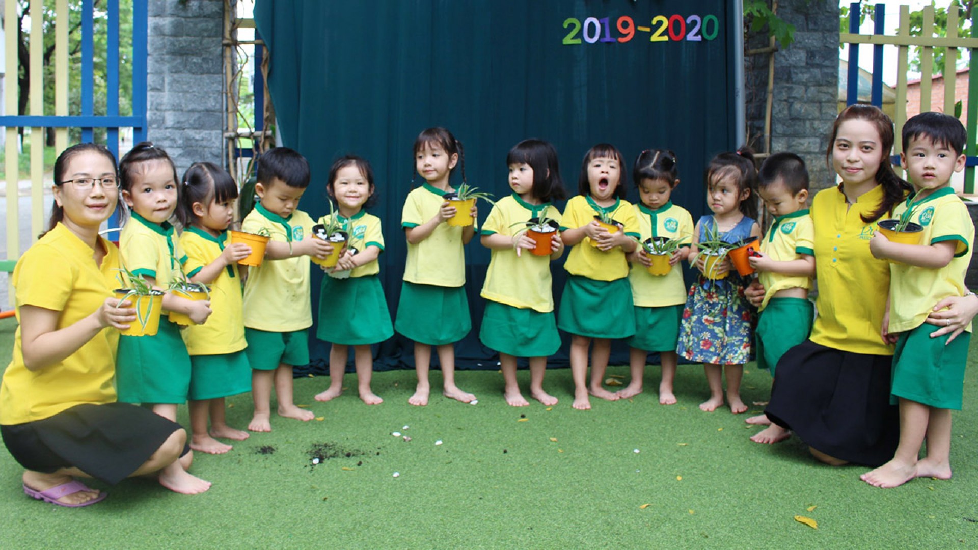 Giúp trẻ phát triển toàn diện 8 trí thông minh và kỹ năng hằng ngày cùng Iris Preschool